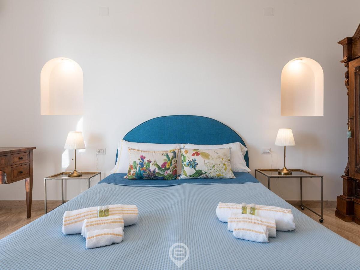 Cityscape Vista Apartment Кальяри Экстерьер фото