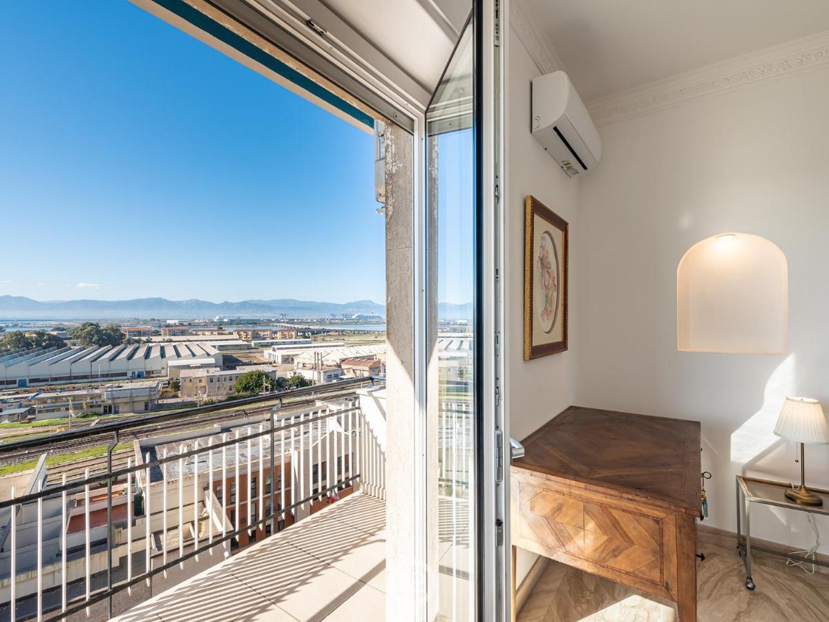 Cityscape Vista Apartment Кальяри Экстерьер фото