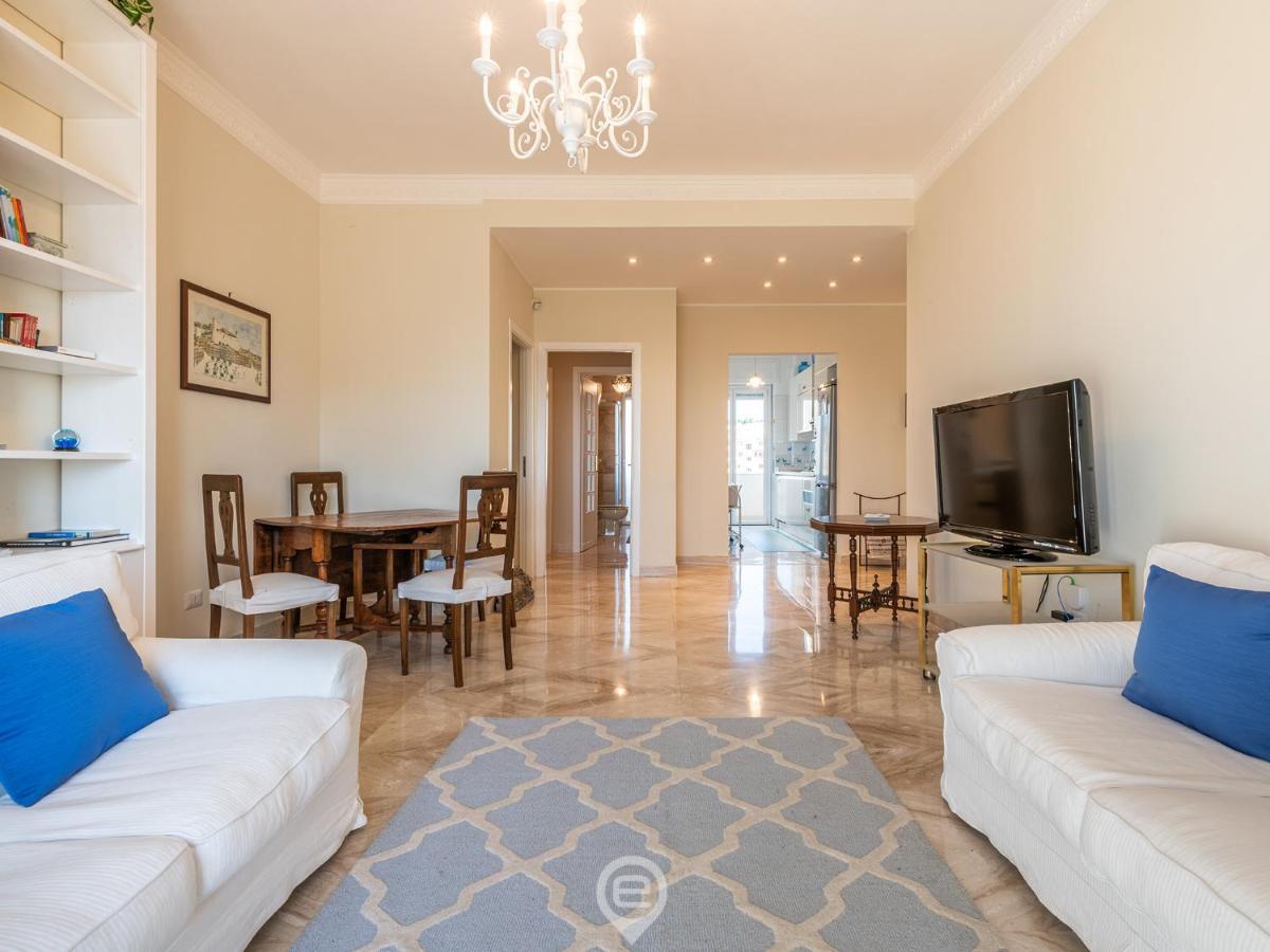 Cityscape Vista Apartment Кальяри Экстерьер фото